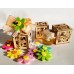 bomboniera battesimo -  vasetto miele 45 gr con scatolina in legno e "fiore primavera"